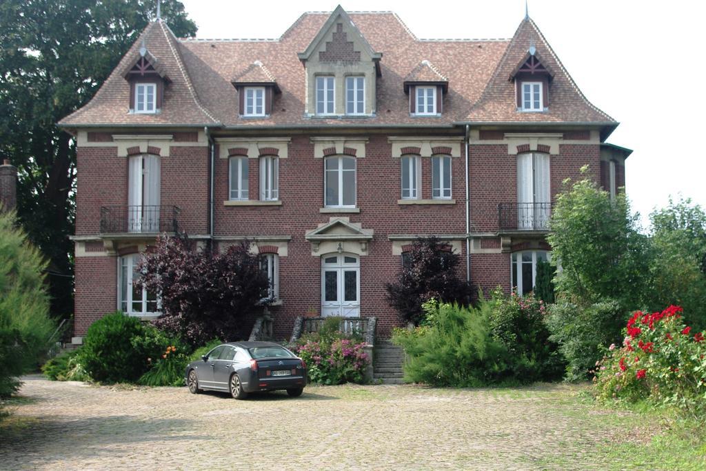 Bed and Breakfast Le Manoir De Crisolles Exterior foto