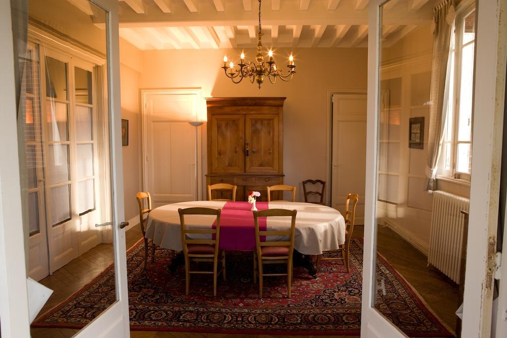 Bed and Breakfast Le Manoir De Crisolles Exterior foto