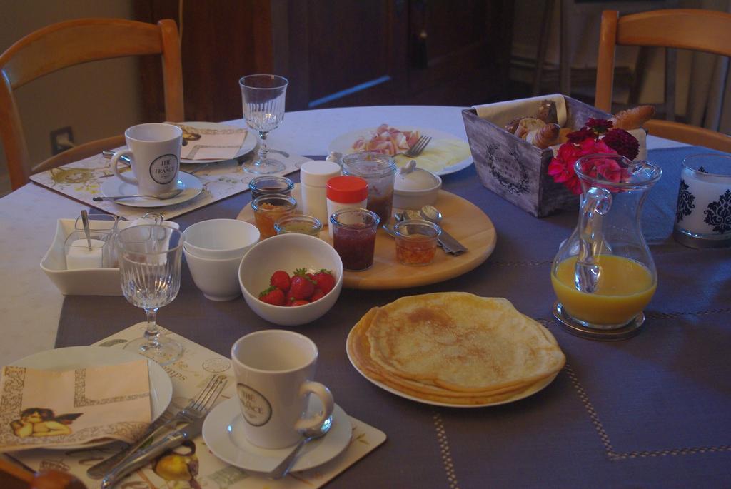 Bed and Breakfast Le Manoir De Crisolles Exterior foto